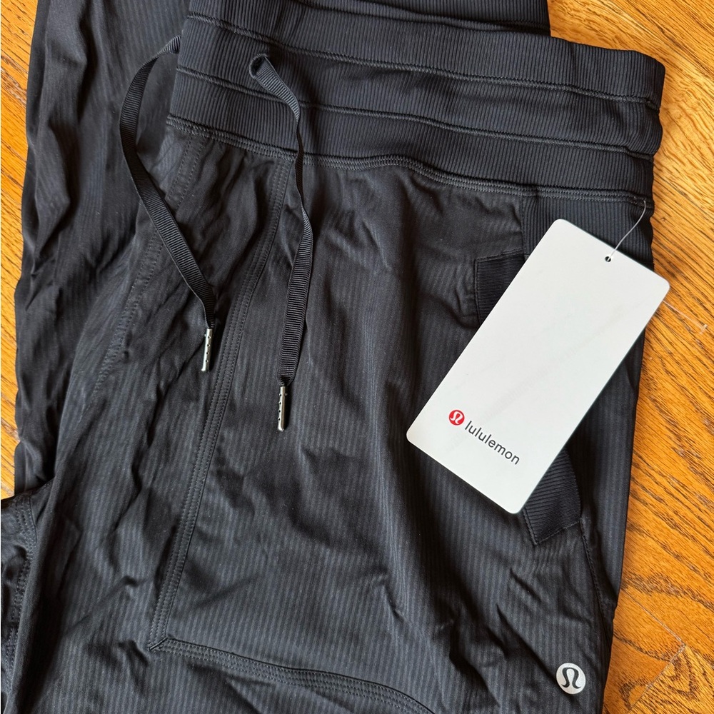 Lululemon Women’s Dance Studio Mid-Rise Pant in Black